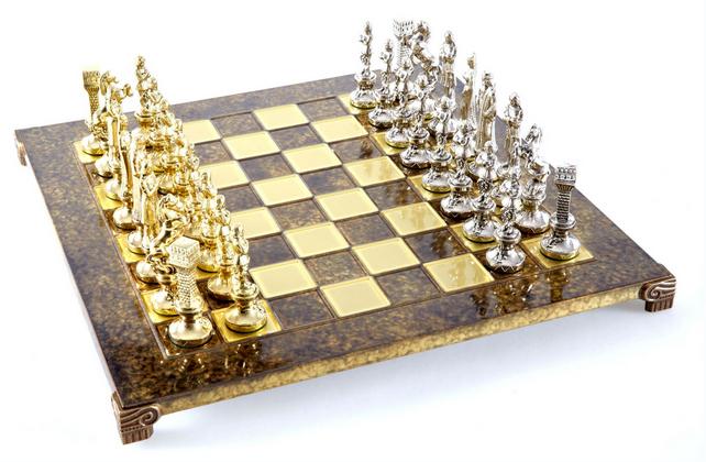 Χειροποίητο μεταλλικό σετ σκακιού της αναγέννησης S9