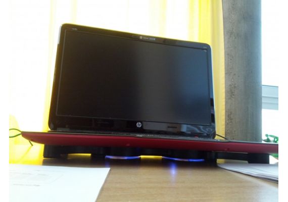 Βάση Στήριξης και Ψύξης 1.25 W για Laptop και Netbook με USB C1MQ Sunpower BY-N919