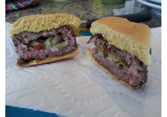 Μηχανή για γεμιστά μπιφτέκια Stufz america's stuffed burger